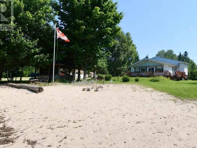 619 Mission RD North Algoma Ontario, P0S 1E0 - 3 Bedrooms Waterfront Home For sale