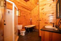 710 Trout Lake | Sault Ste. Marie Ontario | Slide Image Thirty-seven