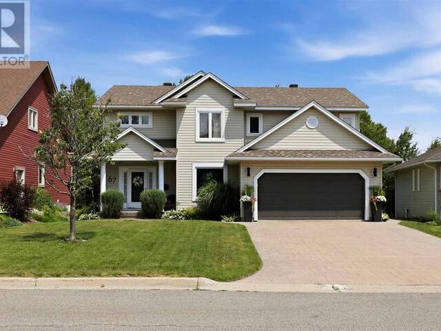 67 Parkview CT Sault Ste. Marie Ontario, P6B 6K6 - 4 Bedrooms Home For Sale