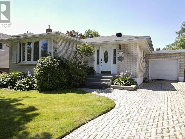 110 Country Club PL Sault Ste. Marie Ontario, P6A 6A3 - 4 Bedrooms Home For Sale