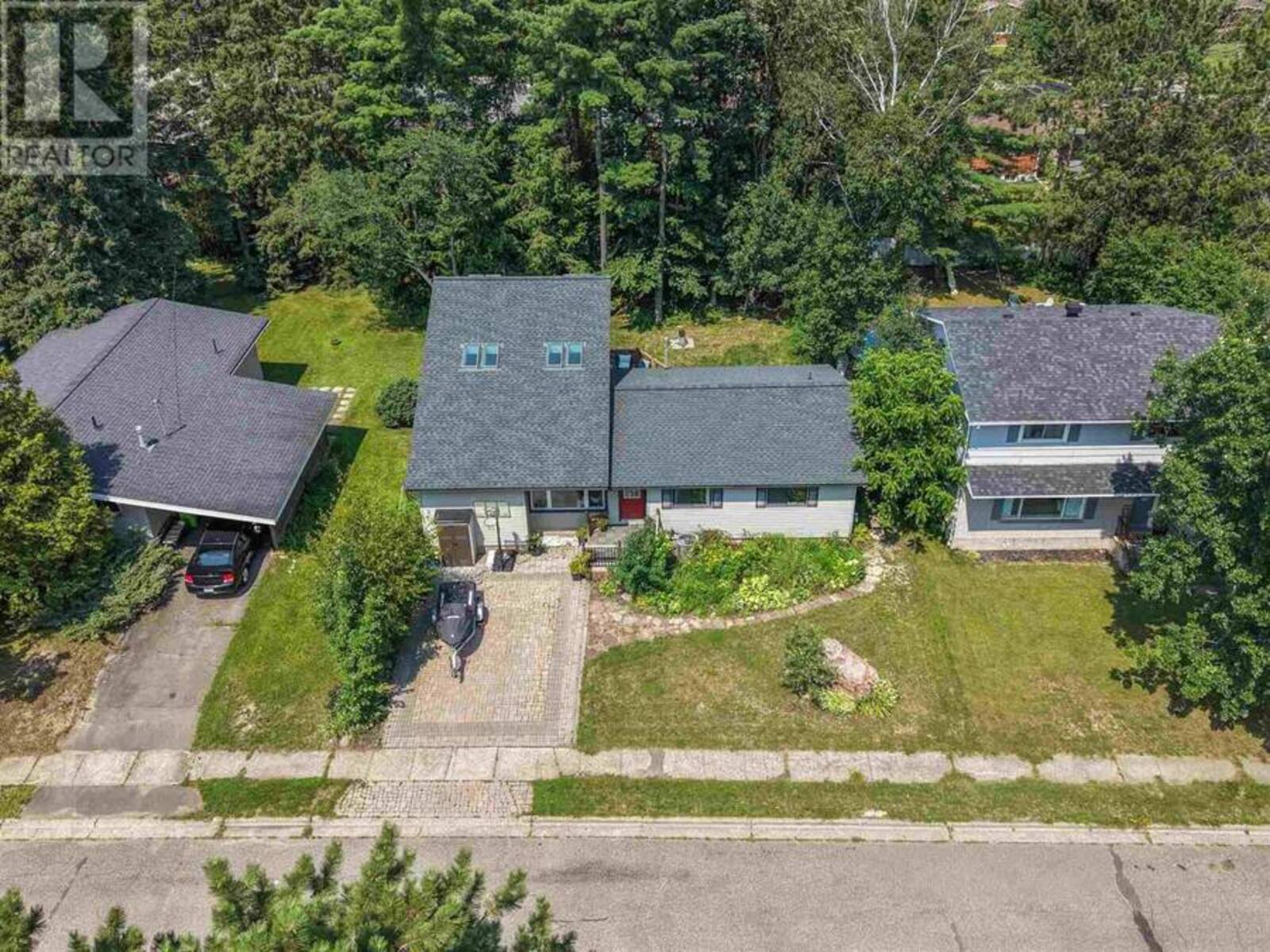 131 Meadow Park CRES, Sault Ste. Marie, Ontario P6A 4H1