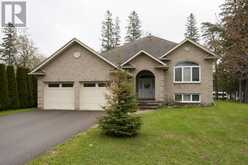 4 Parkdale DR | Sault Ste. Marie Ontario | Slide Image Two
