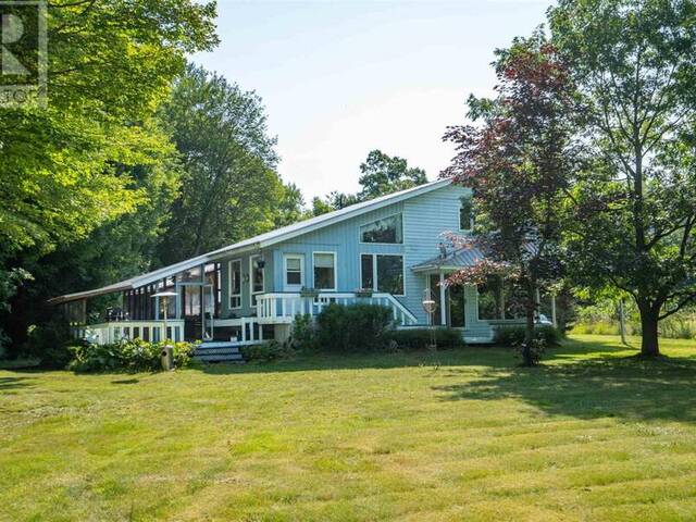 1 Eagle DR Desbarats Ontario, P0R 1E0 - 3 Bedrooms Waterfront Home For sale