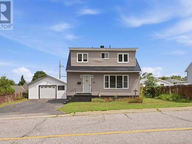 70 Spruce AVE Elliot Lake Ontario, P5A 2B8 - 3 Bedrooms Home For Sale