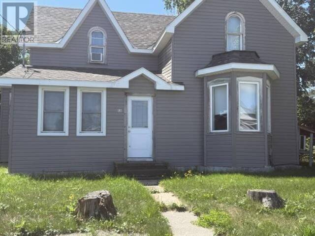 15 Algoma ST Thessalon Ontario, P0R 1L0 - 3 Bedrooms Home For Sale