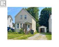 258 St. James ST | Sault Ste. Marie Ontario | Slide Image Two