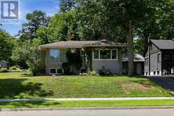 10 Thorneloe CRES | Sault Ste. Marie Ontario | Slide Image Fifty