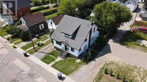 27 Abbott ST | Sault Ste. Marie Ontario | Slide Image Twelve