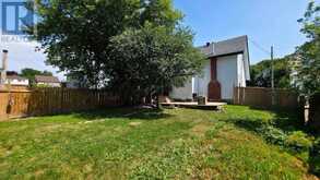 27 Abbott ST | Sault Ste. Marie Ontario | Slide Image Six