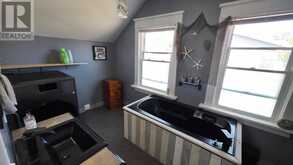 27 Abbott ST | Sault Ste. Marie Ontario | Slide Image Thirty-five