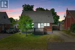 20 Algom RD | Elliot Lake Ontario | Slide Image Three