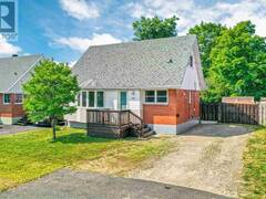 20 Algom RD Elliot Lake Ontario, P5A 1J4