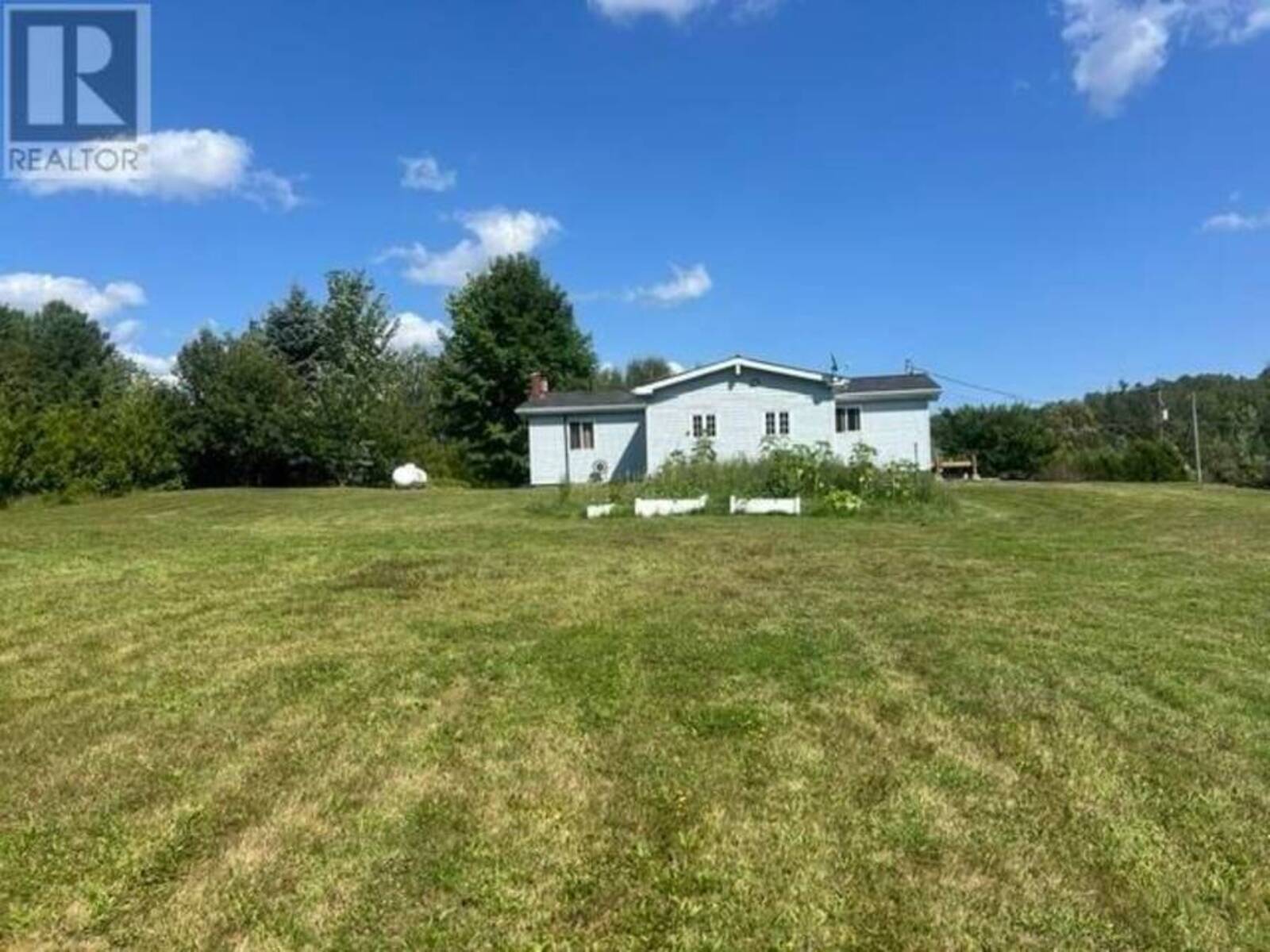 575 Granary Lake RD, Blind River, Ontario P0R 1B0