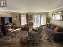 33 Frame CRES | Elliot Lake Ontario | Slide Image Ten