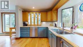 200 Watson RD | Macdonald, Meredith and Aberdeen Additional Ontario | Slide Image Ten