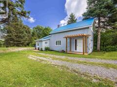 58 Karalash RD North Algoma Ontario, P0S 1E0