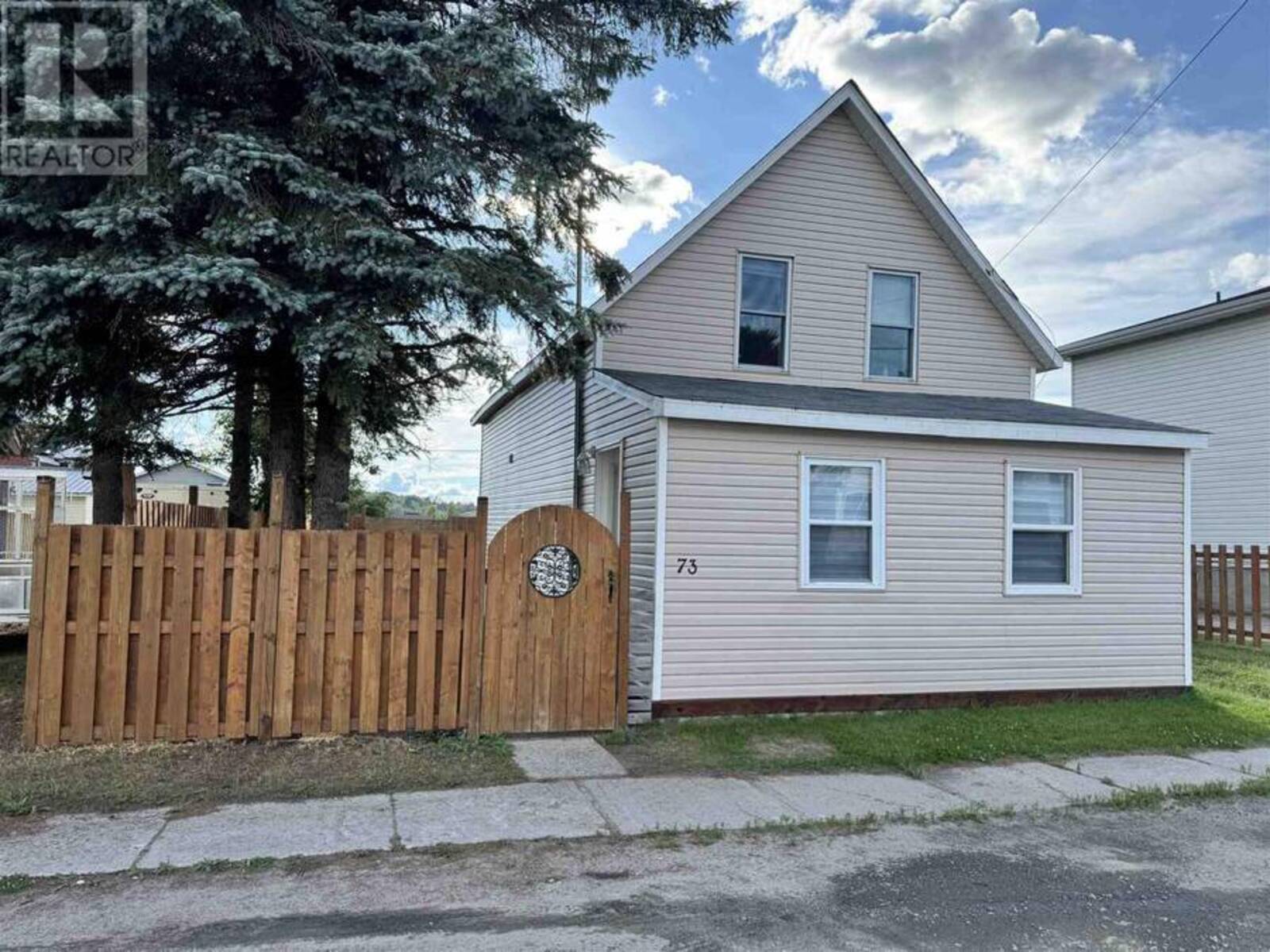 73 Lansdowne ST, Chapleau, Ontario P0M 1K0