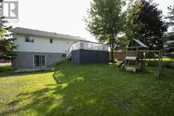 987 Lake ST | Sault Ste. Marie Ontario | Slide Image Five