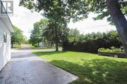 71 Dablon ST | Sault Ste. Marie Ontario | Slide Image Thirty-four
