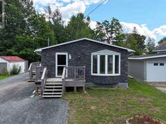 50 Lakeview RD Elliot Lake Ontario, P5A 2J1