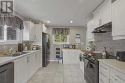 44 Axmith AVE | Elliot Lake Ontario | Slide Image Seven