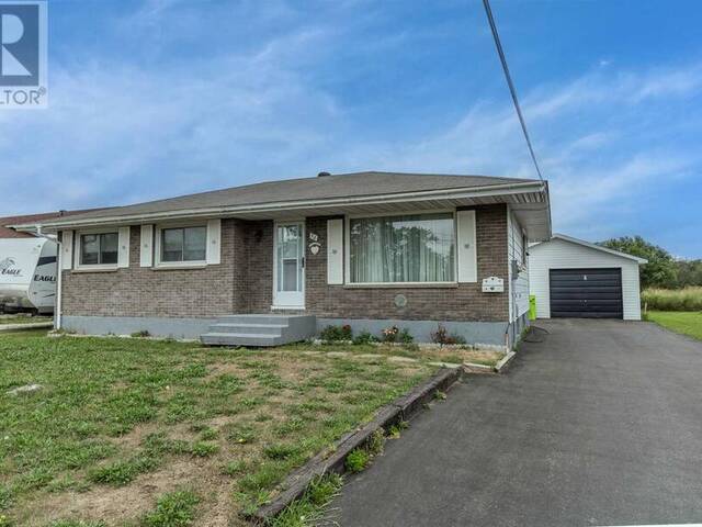58 Chippewa ST Sault Ste. Marie Ontario, P6C 3A3 - 3 Bedrooms Home For Sale