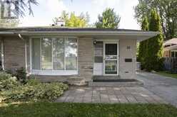 22 Princess CRES | Sault Ste. Marie Ontario | Slide Image Four