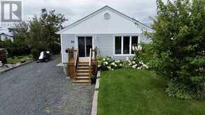 26 Hart RD | Elliot Lake Ontario | Slide Image Four