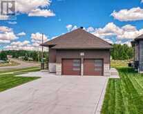 72 McLaren CRES | Elliot Lake Ontario | Slide Image One