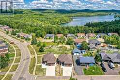 72 McLaren CRES | Elliot Lake Ontario | Slide Image Nine