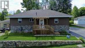 51 Axmith AVE | Elliot Lake Ontario | Slide Image Two
