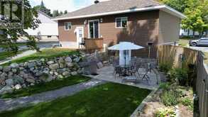 51 Axmith AVE | Elliot Lake Ontario | Slide Image Nine