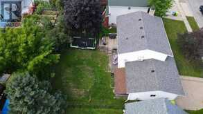 1007 Lake ST | Sault Ste. Marie Ontario | Slide Image Six