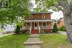 11 The Crescent | Sault Ste. Marie Ontario | Slide Image One