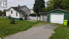 16 Stevens ST | Sault Ste. Marie Ontario | Slide Image Six