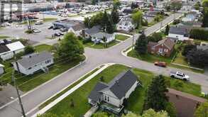 16 Stevens ST | Sault Ste. Marie Ontario | Slide Image Nine