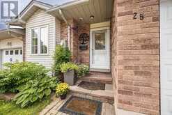 25 Village CT | Sault Ste. Marie Ontario | Slide Image Two
