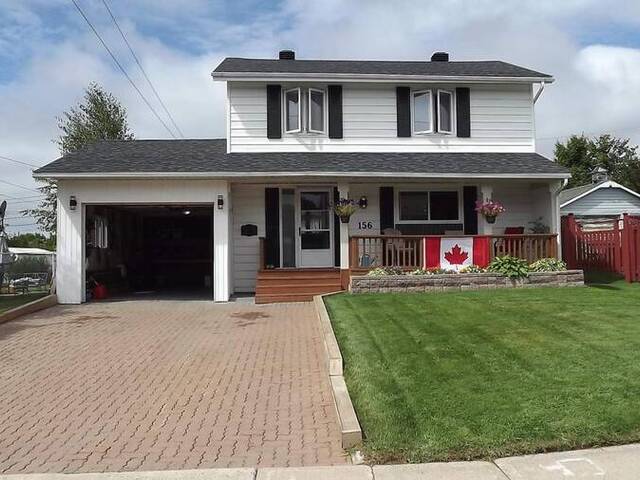 156 Hillside DR S Elliot Lake Ontario, P5A 1V3 - 3 Bedrooms Home For Sale