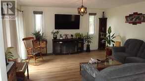 156 Hillside DR S | Elliot Lake Ontario | Slide Image Six