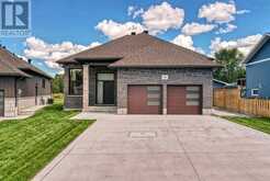 68 McLaren CRES | Elliot Lake Ontario | Slide Image One