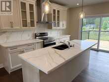 68 McLaren CRES | Elliot Lake Ontario | Slide Image Six