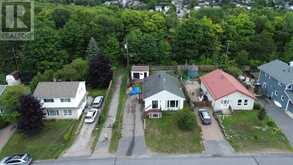 31 Hirshhorn AVE | Elliot Lake Ontario | Slide Image Four