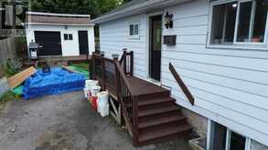 31 Hirshhorn AVE | Elliot Lake Ontario | Slide Image Six