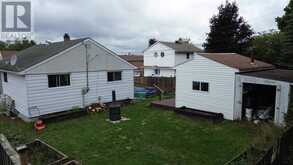 31 Hirshhorn AVE | Elliot Lake Ontario | Slide Image Nine