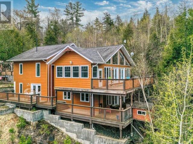 14 EVERGREEN LN Elliot Lake Ontario, P5A 2S9 - 3 Bedrooms Waterfront Home For sale