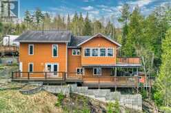 14 EVERGREEN LN | Elliot Lake Ontario | Slide Image Three
