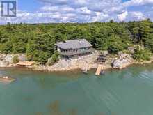 625 FINNS BAY RD | Macdonald, Meredith and Aberdeen Additional Ontario | Slide Image Four