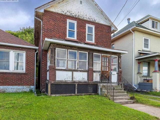 30 Wellington ST E Sault Ste. Marie Ontario, P6A 2K8 - 3 Bedrooms Home For Sale