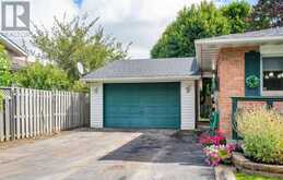 26 Heath RD | Sault Ste. Marie Ontario | Slide Image Two