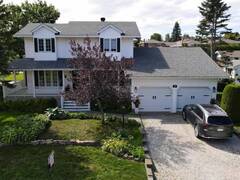 34 Fairmount DR Sault Ste. Marie Ontario, P6B 5X7